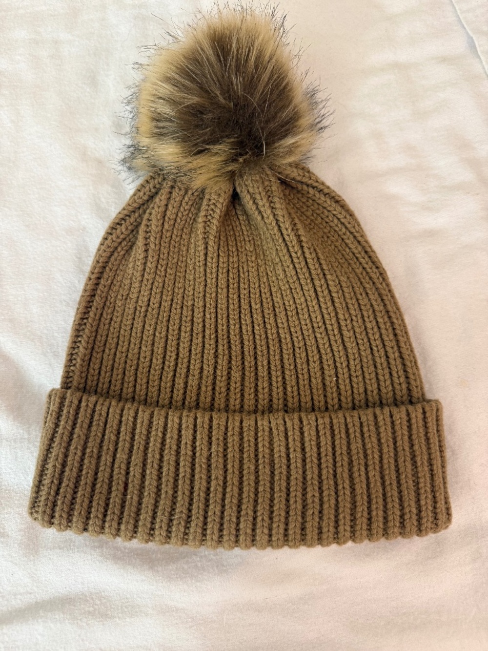 Banana Republic Camel Ribbed Knit Beanie Hat Faux Fur Pom Pom One Size